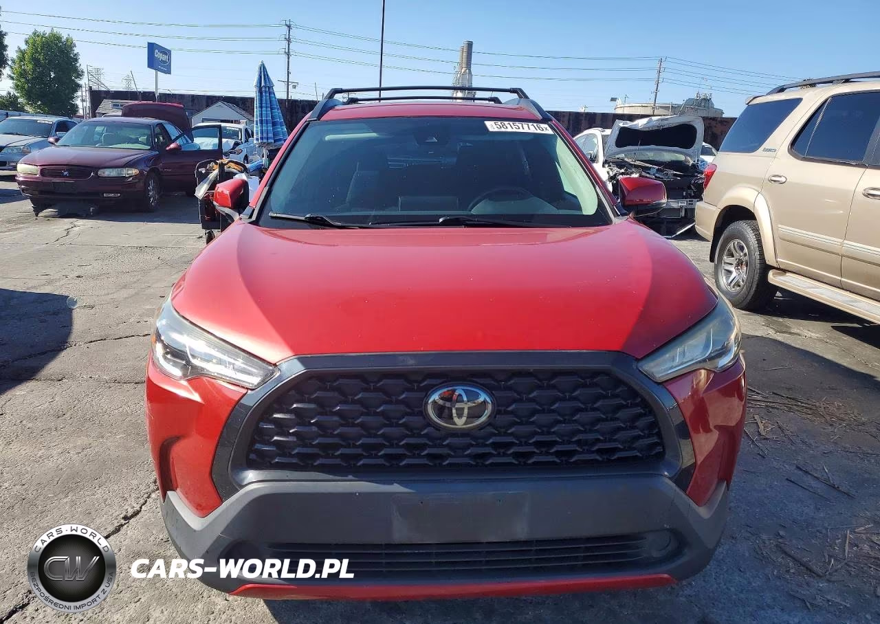 2022 Toyota Corolla Cross Le VIN:7MUCAAAG0NV002871 - 5