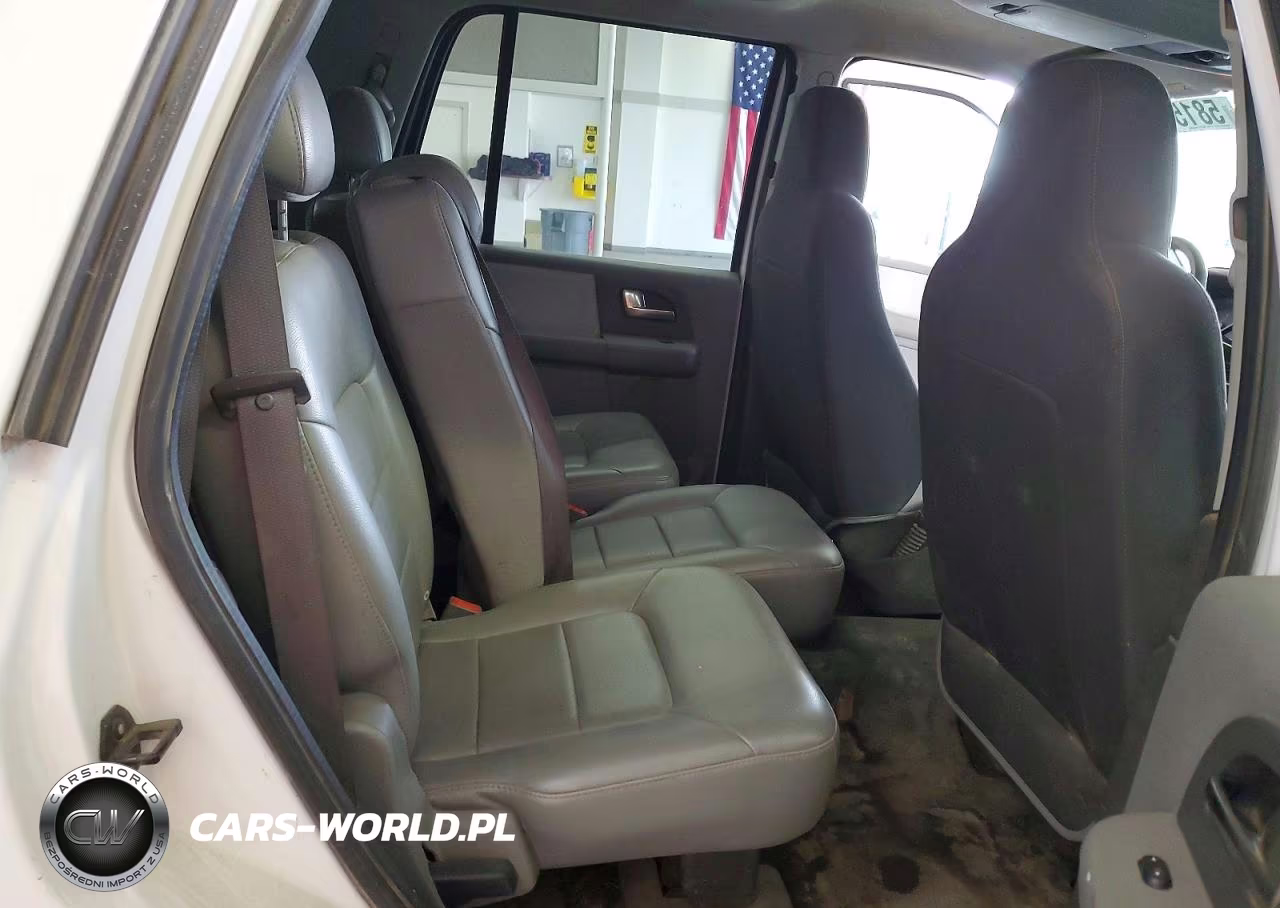 2004 Ford Expedition Xlt VIN:1FMPU16L24LA92111 - 11