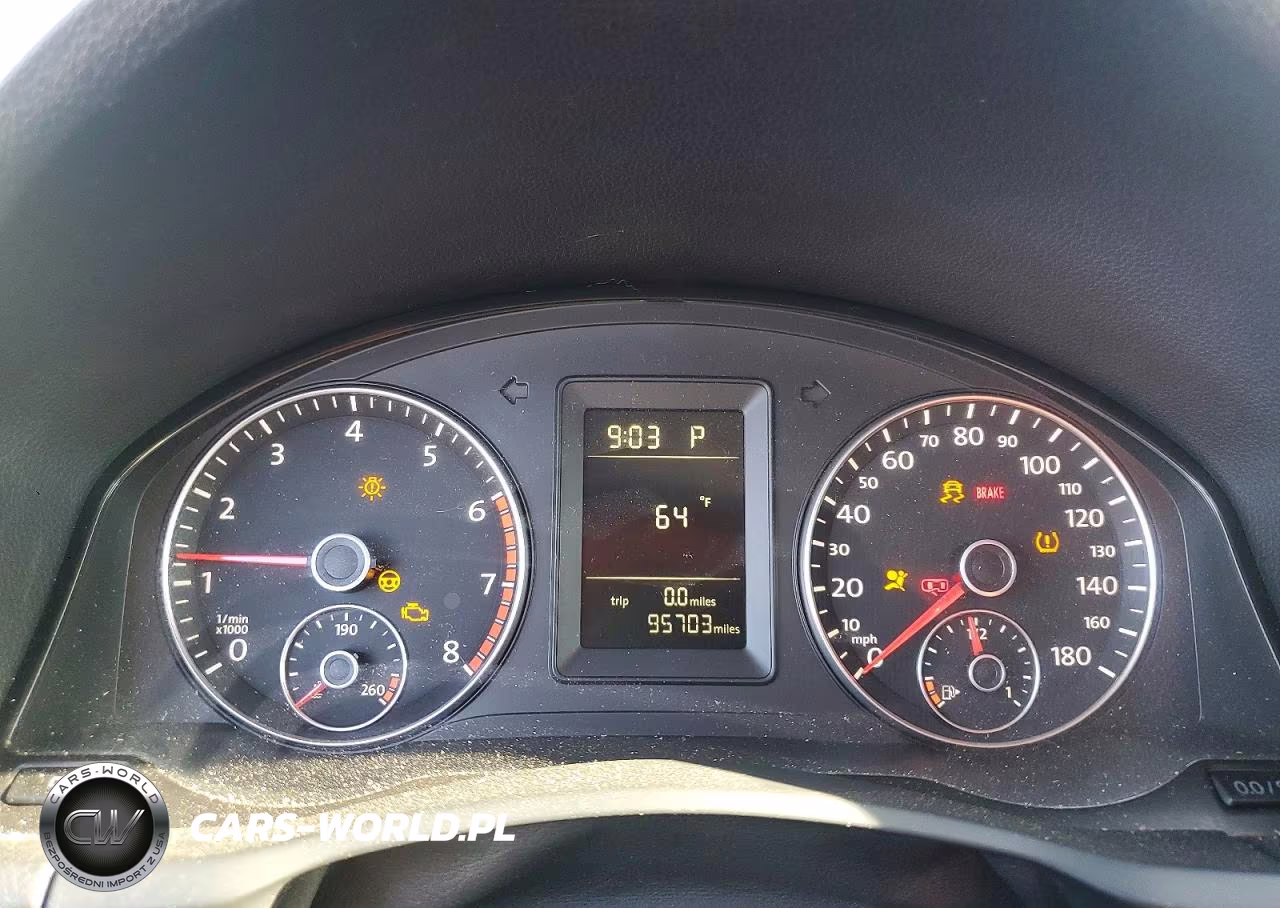 2010 Volkswagen Jetta Wolfsburg VIN:3VWRA7AJXAM046418 - 9