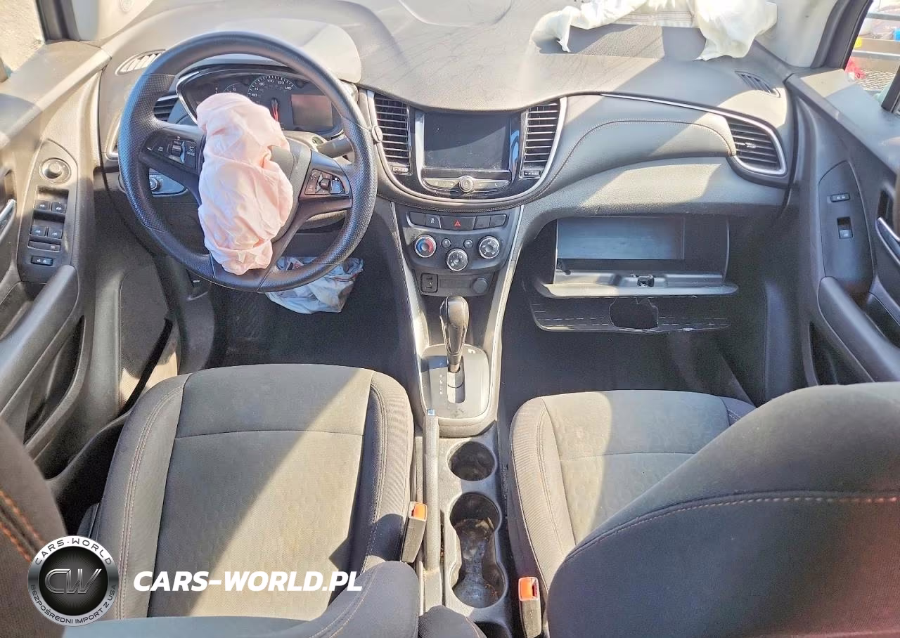 2020 Chevrolet Trax Ls VIN:3GNCJKSB8LL319648 - 8