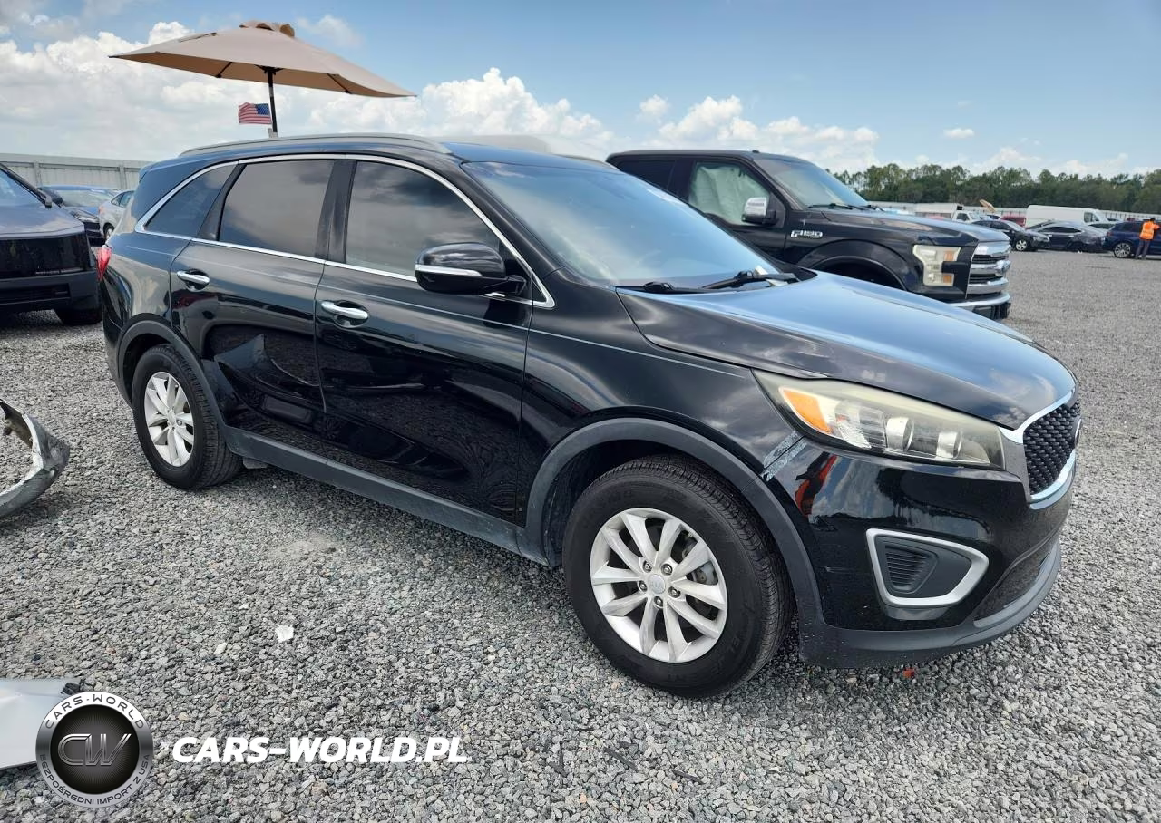 2017 Kia Sorento Lx V6 VIN:5XYPG4A56HG247895 - 4