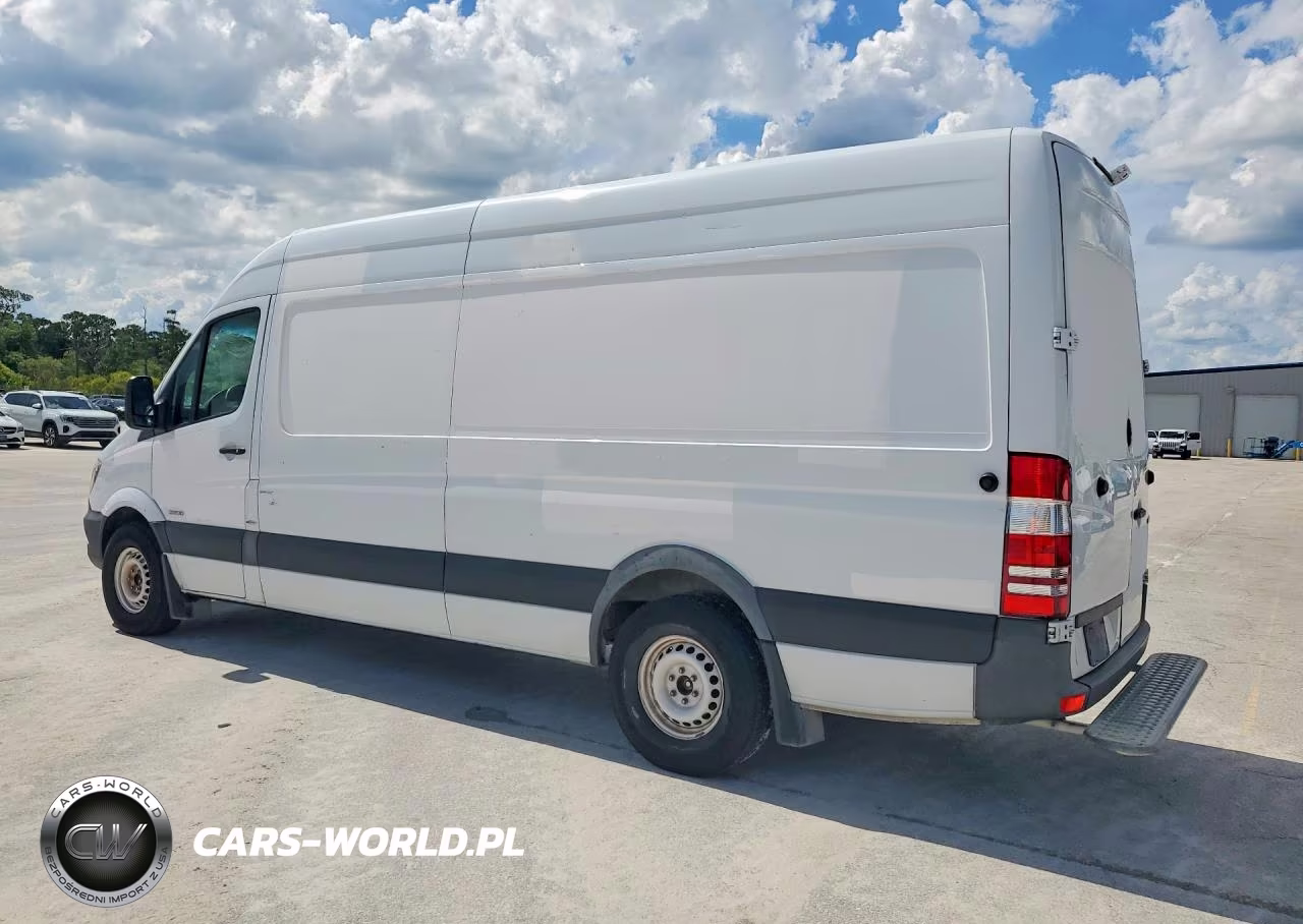 2016 Mercedes Benz Sprinter 2500 Delivery Van VIN:WD3PE8DD8GP250271 - 2
