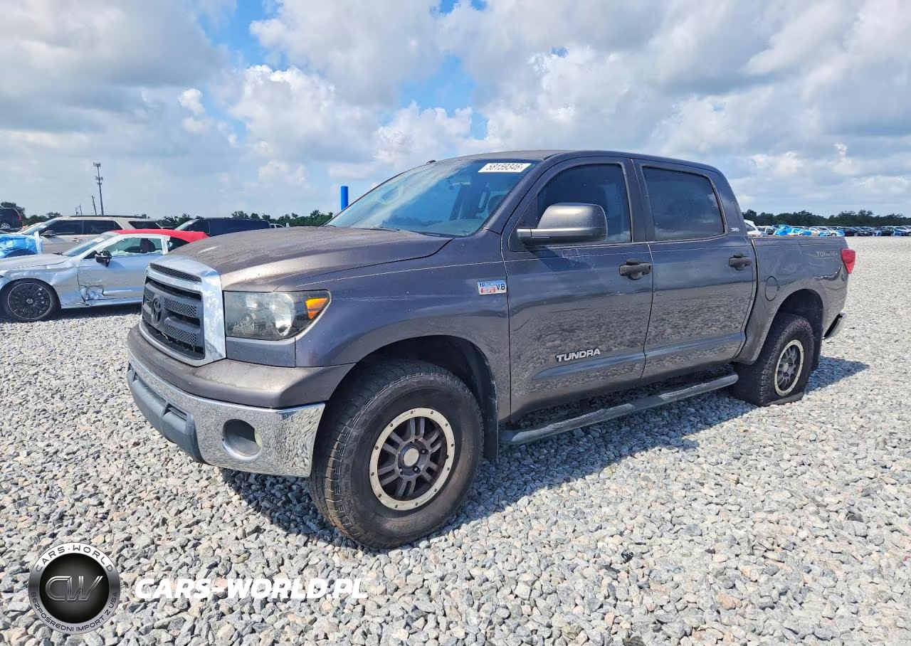 2011 Toyota Tundra Crewmax Sr5 – zdjęcie 1 z 13