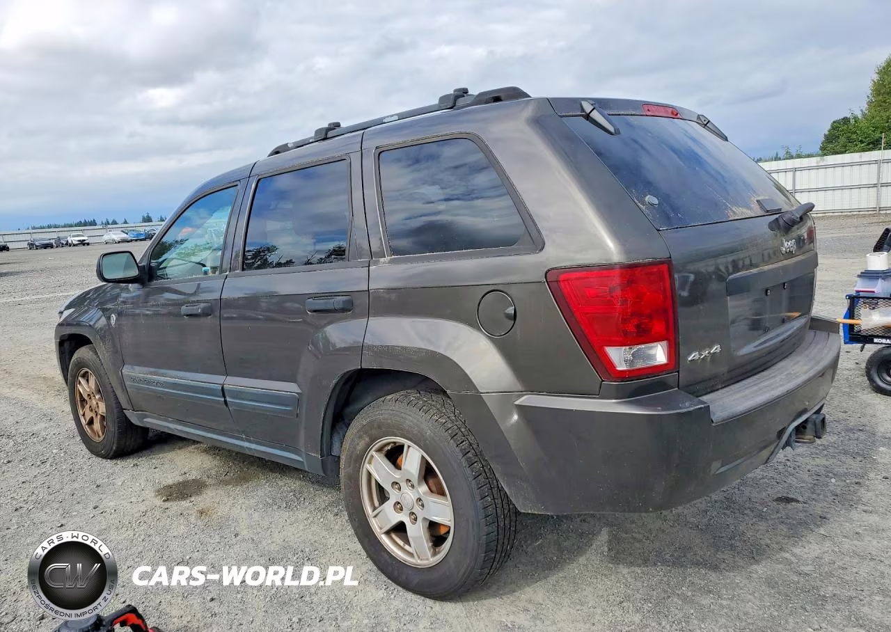 2005 Jeep Grand Cherokee Laredo VIN:1J4HR48NX5C690713 - 2