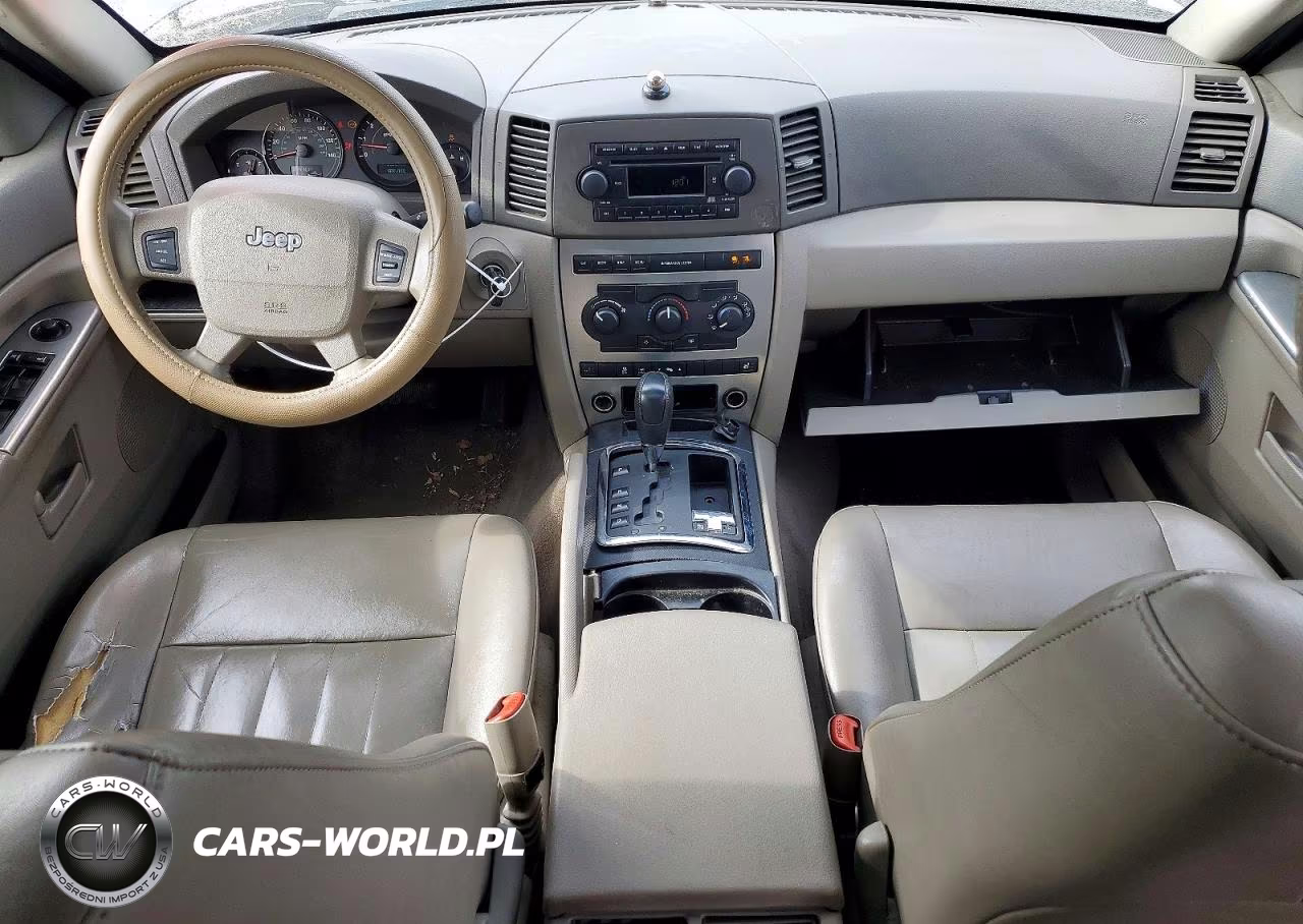 2005 Jeep Grand Cherokee Laredo VIN:1J4HR48NX5C690713 - 8