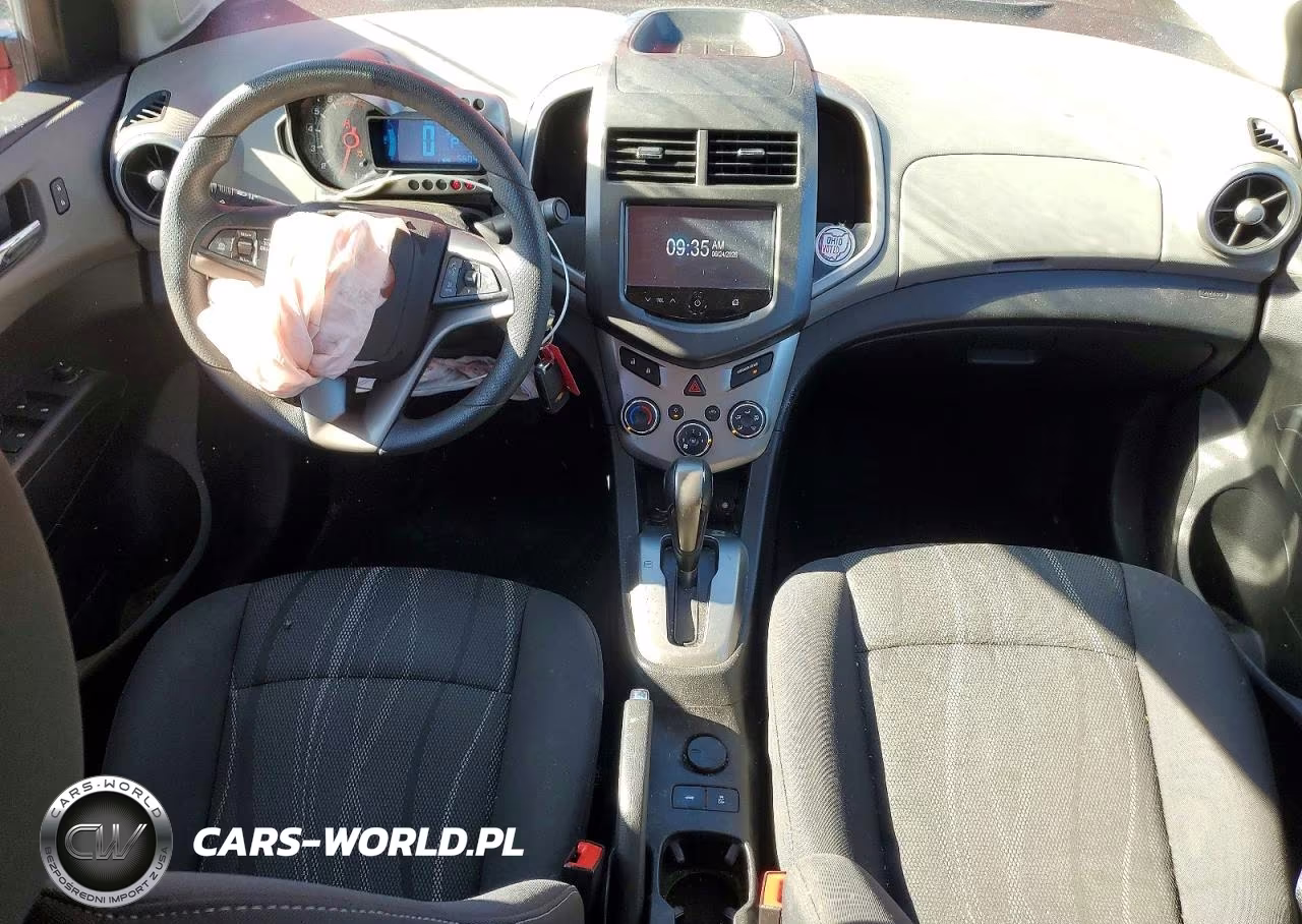 2016 Chevrolet Sonic Lt VIN:1G1JC5SH6G4117167 - 8