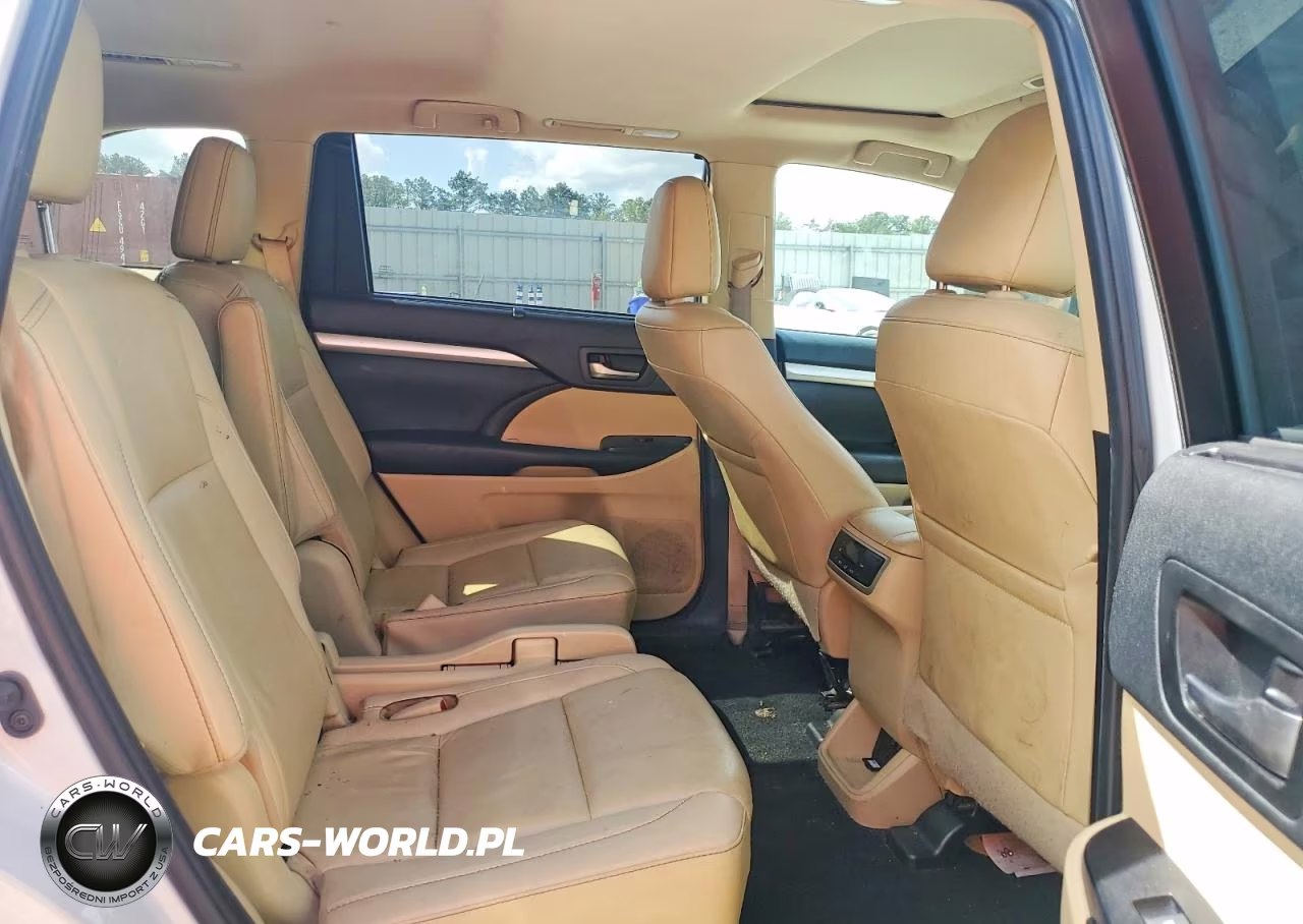 2019 Toyota Highlander Xle VIN:5TDKZRFHXKS561497 - 11