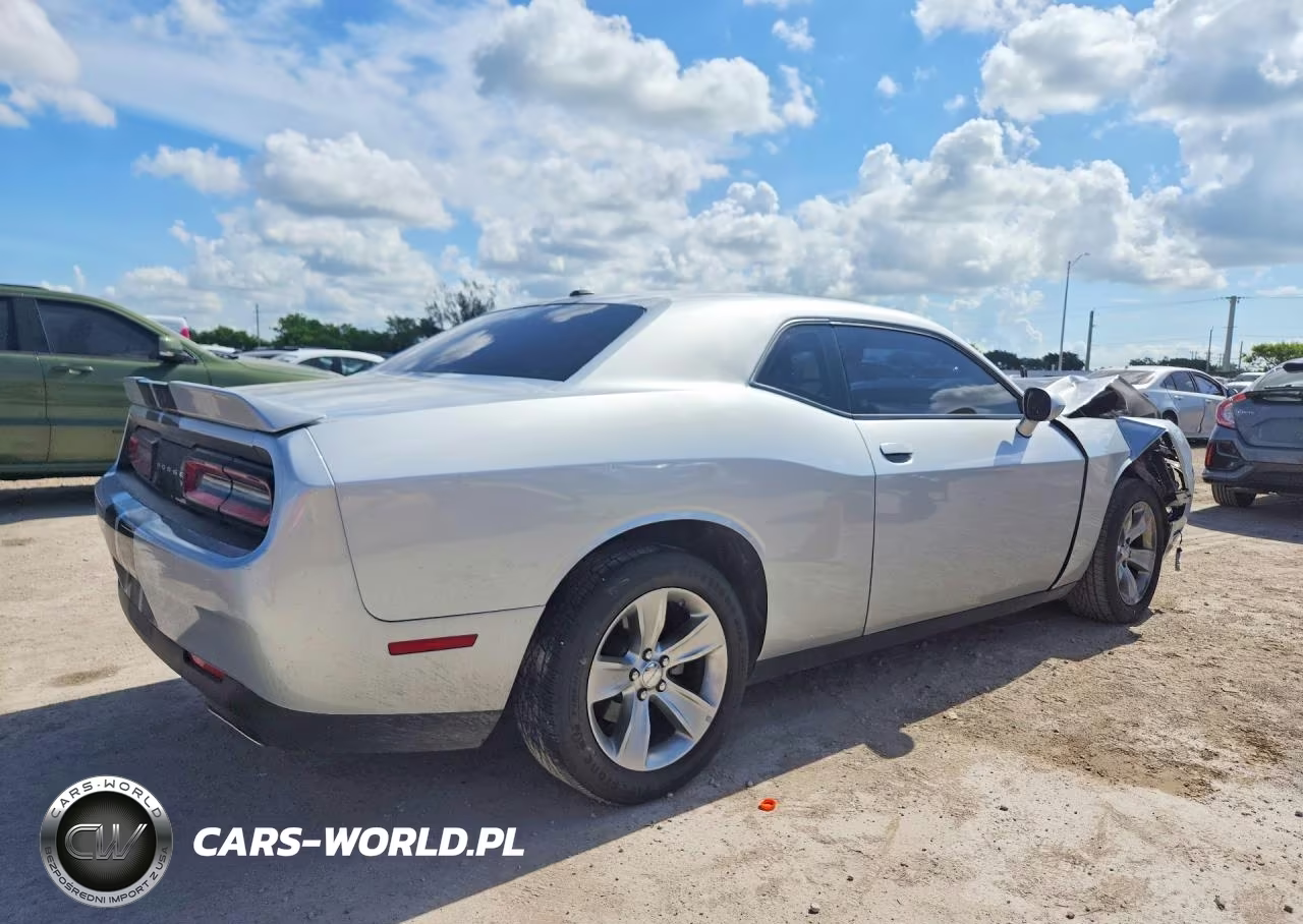 2022 Dodge Challenger Sxt VIN:2C3CDZAG1NH260268 - 3