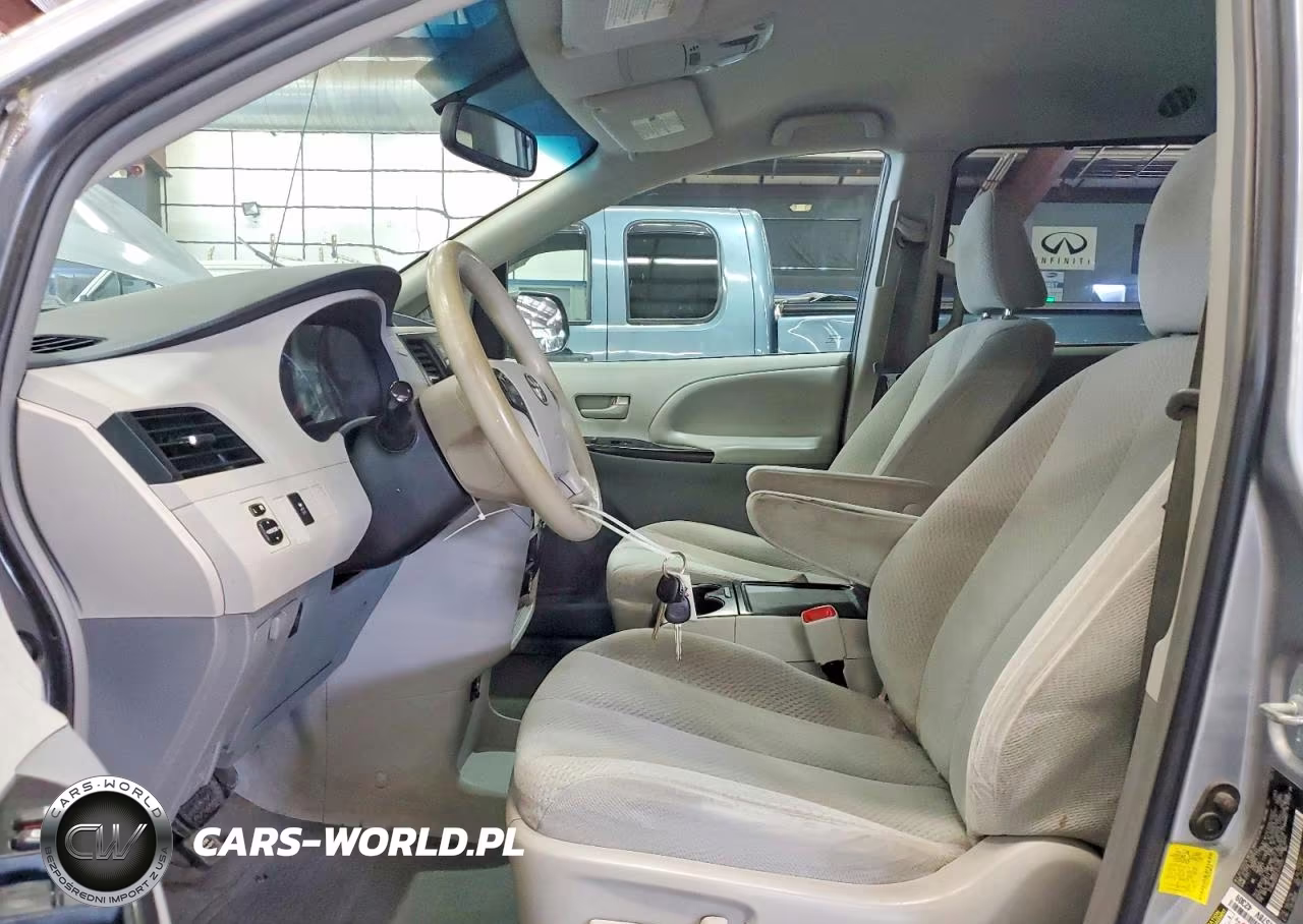 2012 Toyota Sienna Le VIN:5TDKK3DC0CS240935 - 7