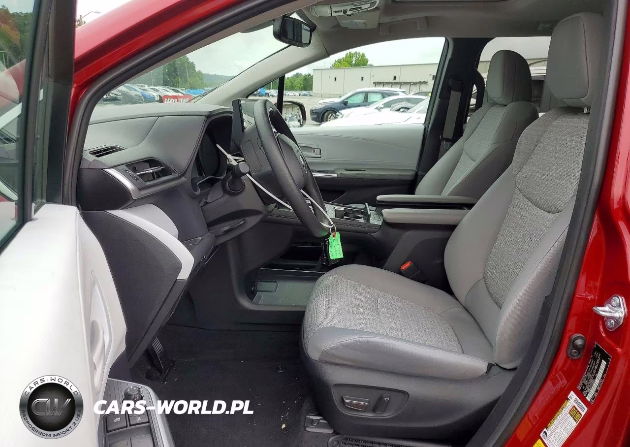 2025 Toyota Sienna Le VIN:5TDBSKFC1SS201597 - 7