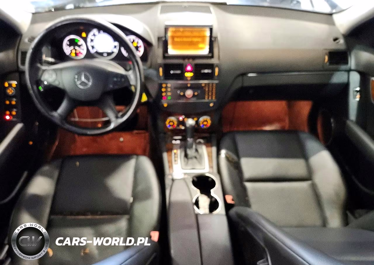 2009 Mercedes-Benz C 300 VIN:WDDGF54X59R040977 - 8