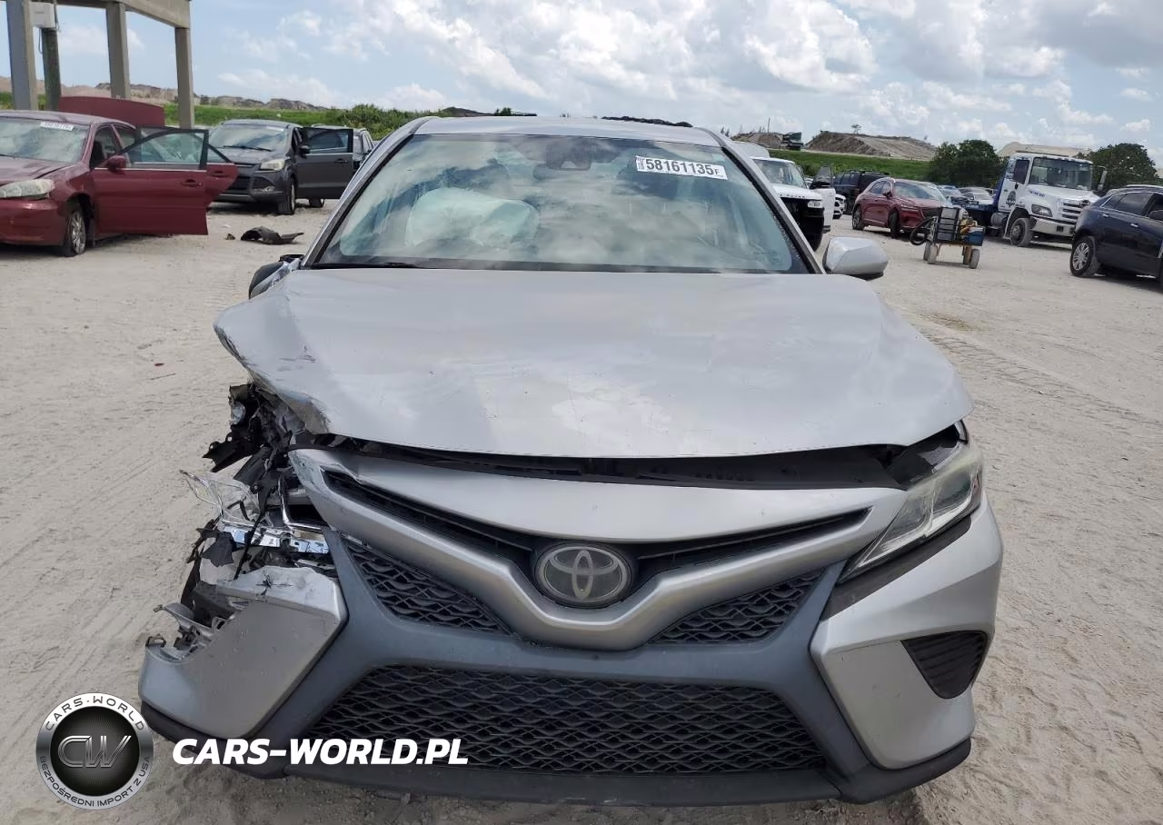 2020 Toyota Camry Se VIN:4T1G11AKXLU891862 - 5