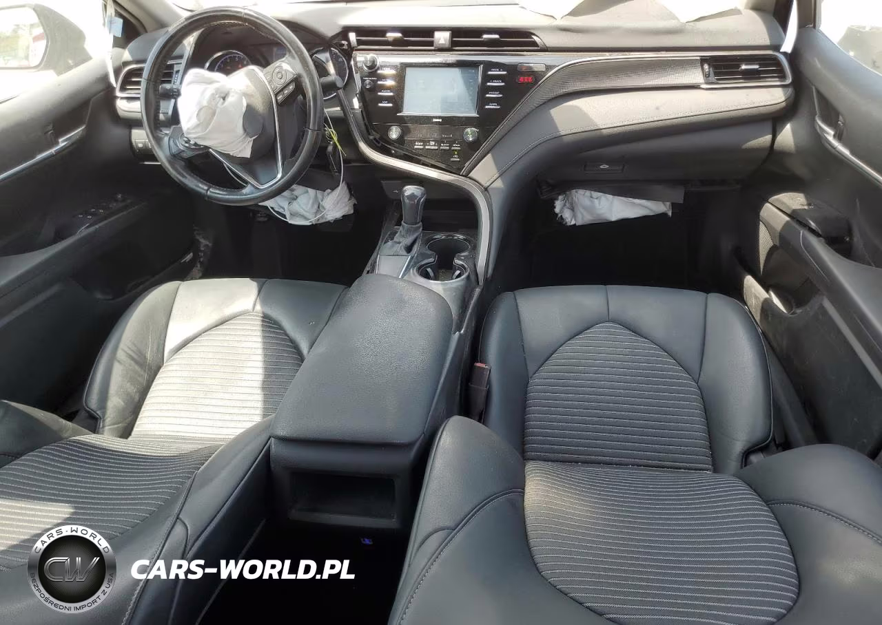 2020 Toyota Camry Se VIN:4T1G11AKXLU891862 - 8