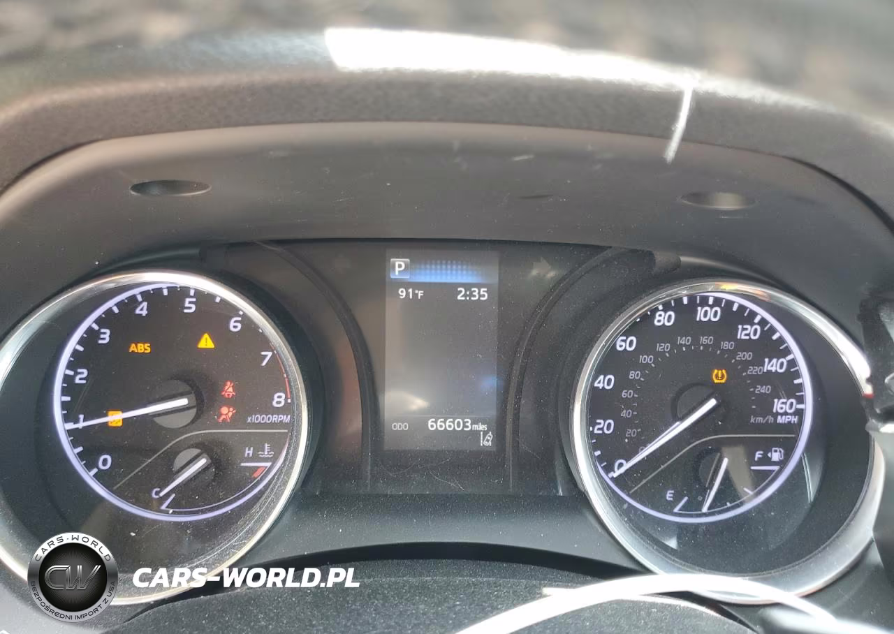 2020 Toyota Camry Se VIN:4T1G11AKXLU891862 - 9