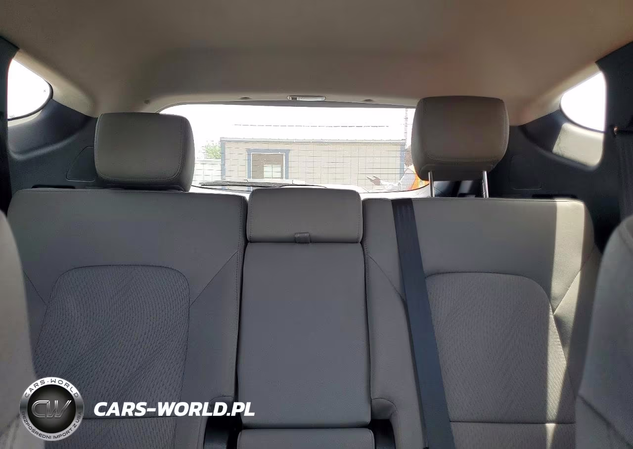 2018 Hyundai Santa Fe Sport 2.4L VIN:5NMZU3LB4JH058642 - 10
