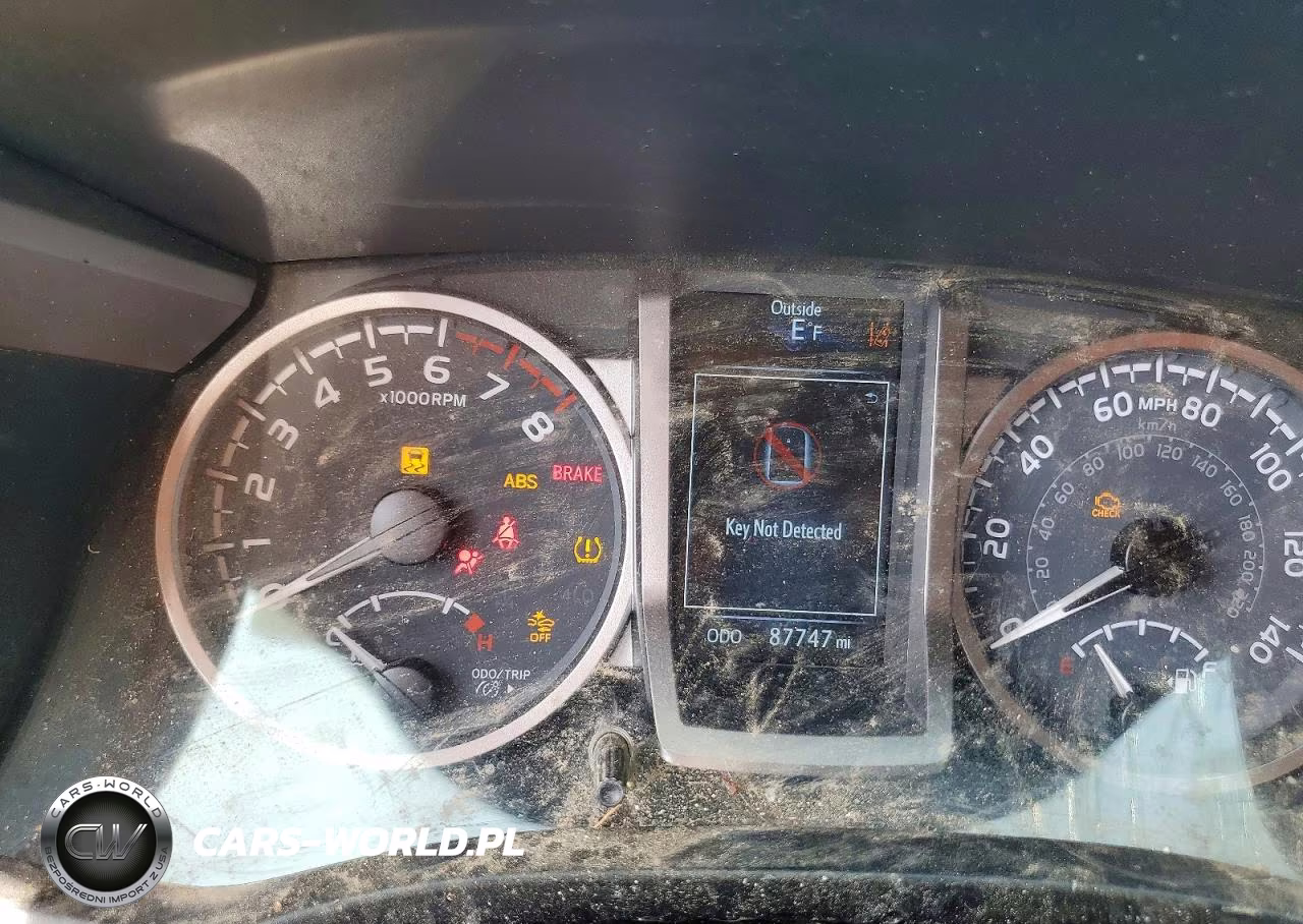 2023 Toyota Tacoma Sr5 V6 VIN:3TYCZ5AN7PT131271 - 9