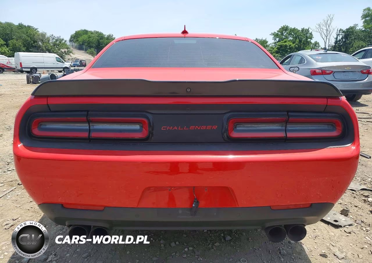 2017 Dodge Challenger Gt VIN:2C3CDZGG2HH555987 - 6