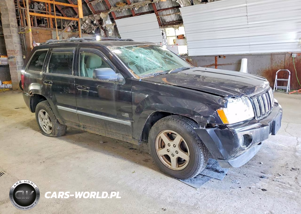 2007 Jeep Grand Cherokee Laredo VIN:1J8GR48K47C622913 - 4