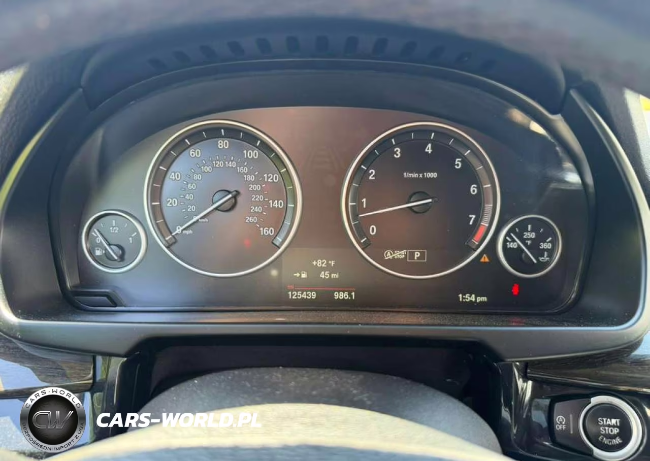 2015 BMW X5 xDrive35I VIN:5UXKR0C56F0P00070 - 9