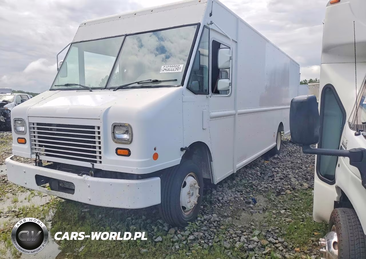 2014 Freightliner Mt55G Chassis Delivery Truck