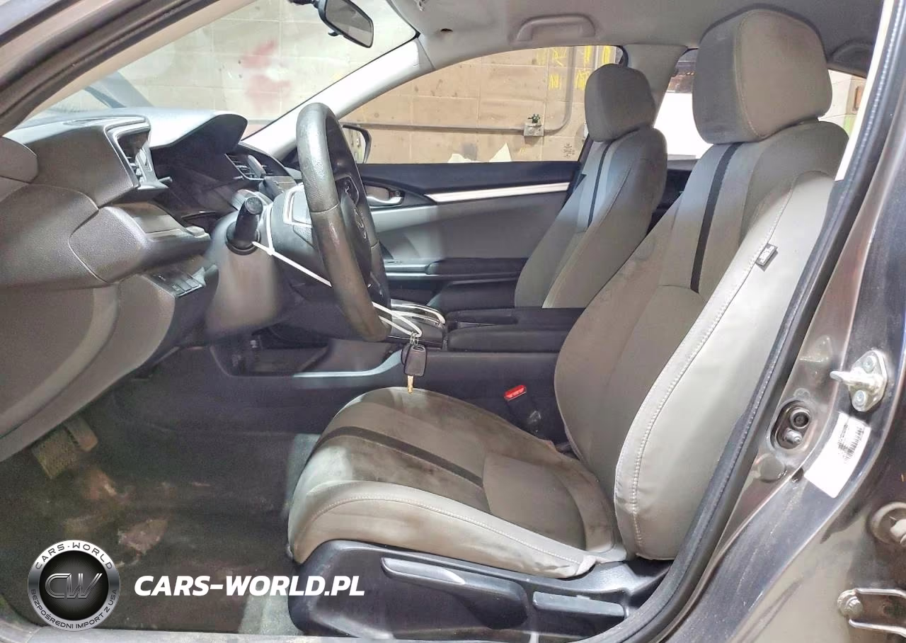 2017 Honda Civic VIN:19XFC2F58HE224815 - 7