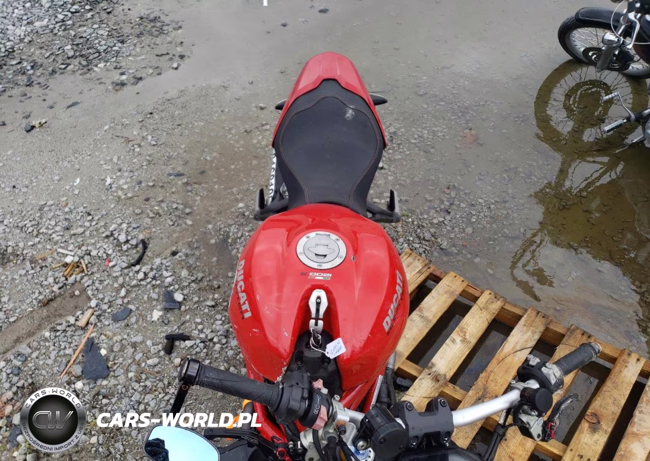 2018 Ducati Monster 1200 VIN:ZDMMACFWXJB024926 - 5