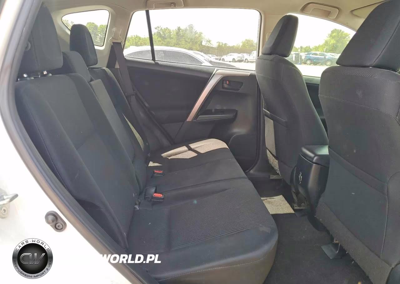 2016 Toyota Rav4 Le VIN:JTMZFREV5GJ080222 - 11