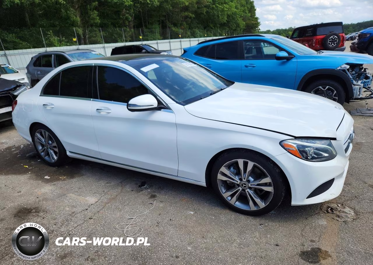 2017 Mercedes-Benz C 300 VIN:55SWF4JB8HU226539 - 4