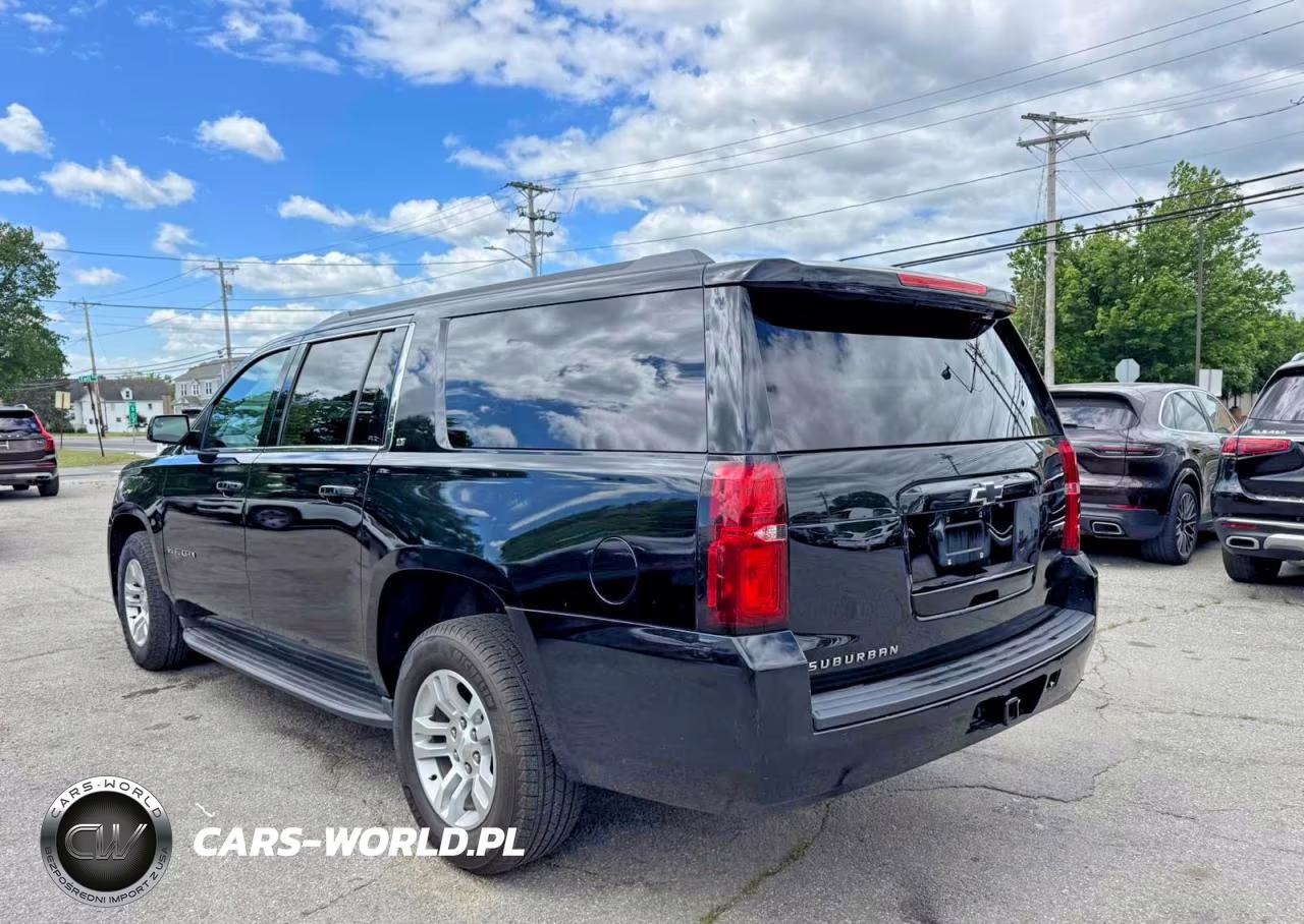 2018 Chevrolet Suburban K1500 Lt VIN:1GNSKHKC9JR267568 - 3