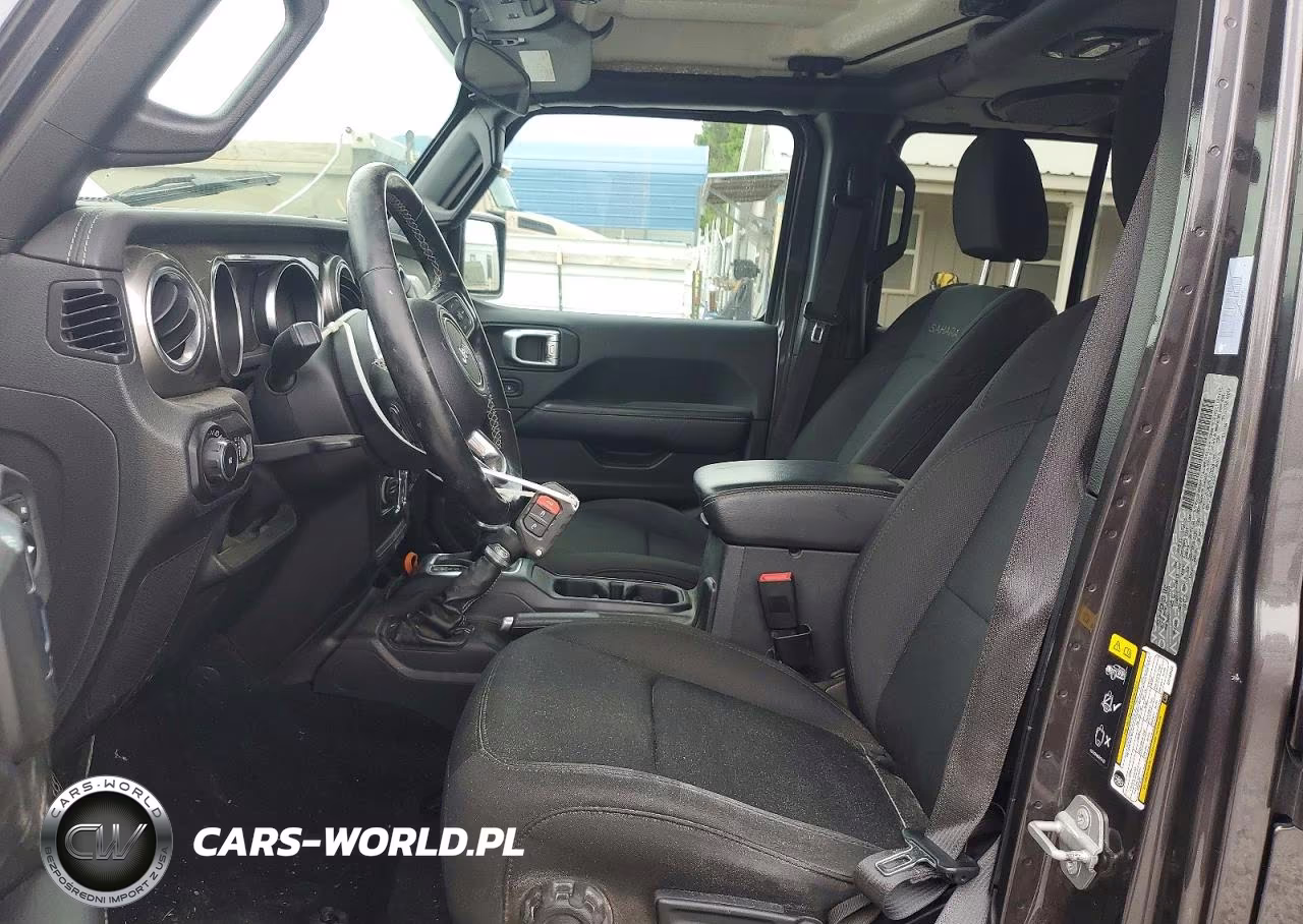 2020 Jeep Wrangler Unlimited Sahara VIN:1C4HJXEN5LW199528 - 7