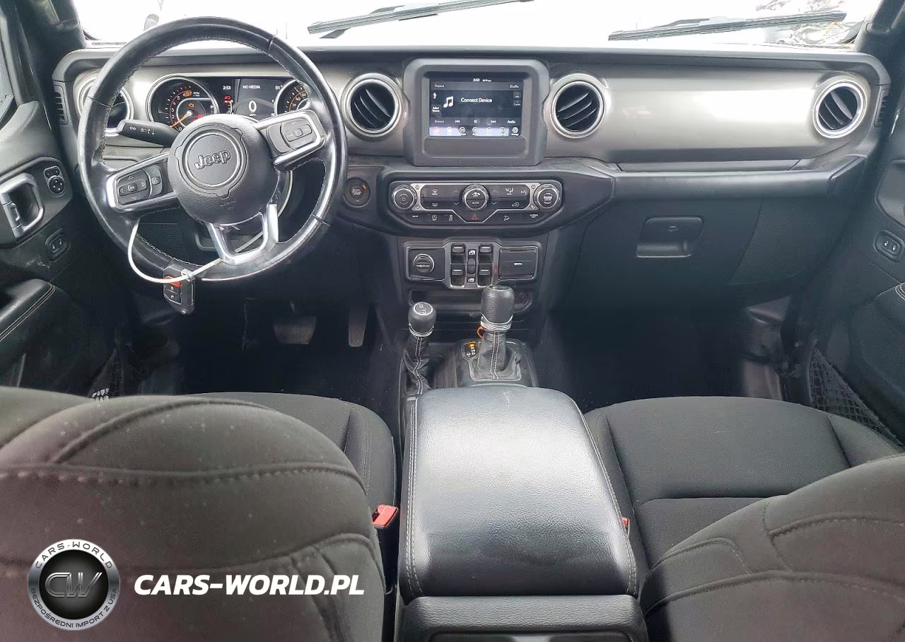2020 Jeep Wrangler Unlimited Sahara VIN:1C4HJXEN5LW199528 - 8