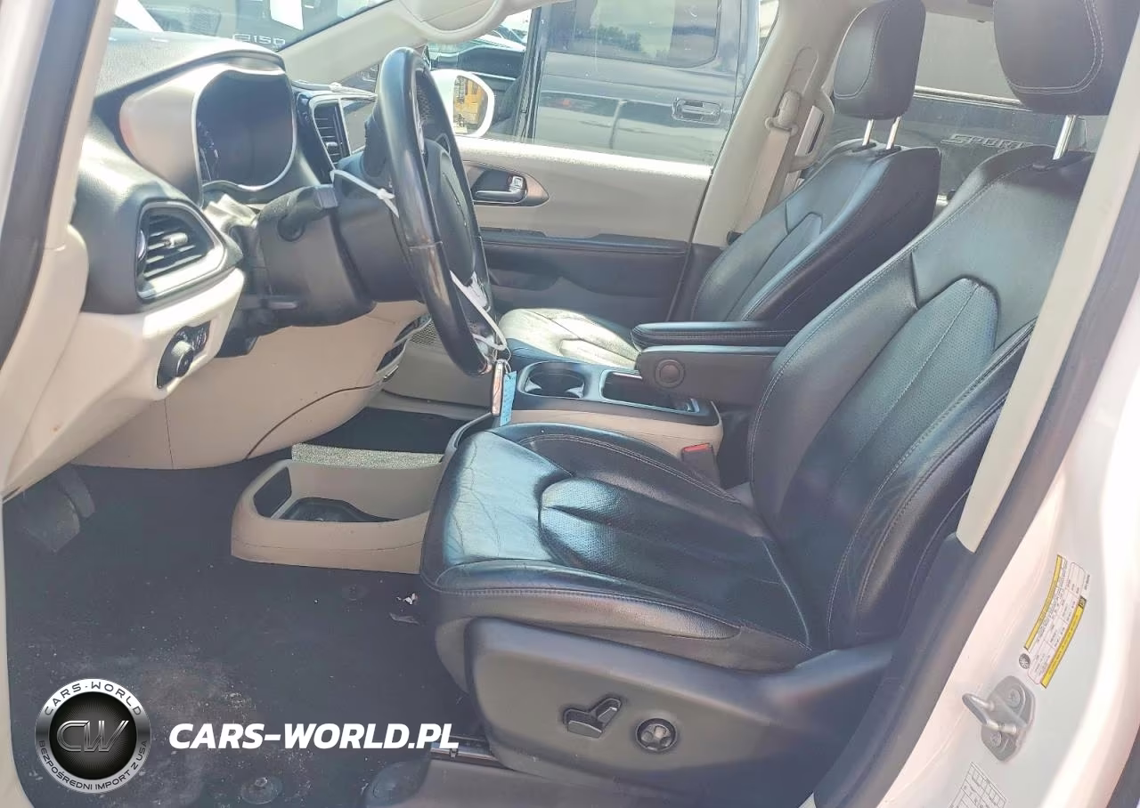 2022 Chrysler Pacifica Touring L VIN:2C4RC1BG7NR109230 - 7