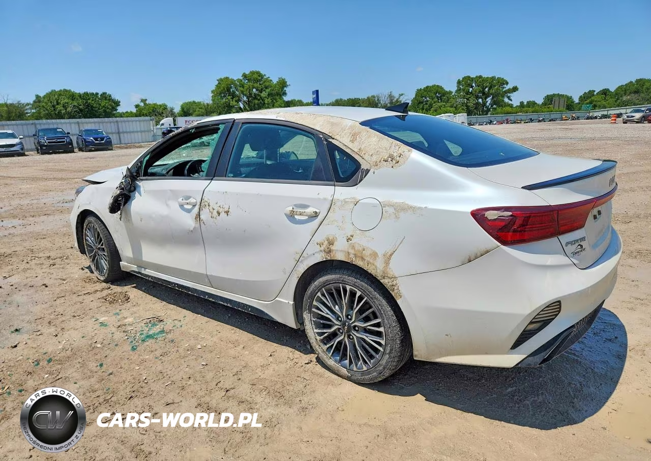 2024 Kia Forte Gt Line VIN:3KPF54AD1RE749558 - 2