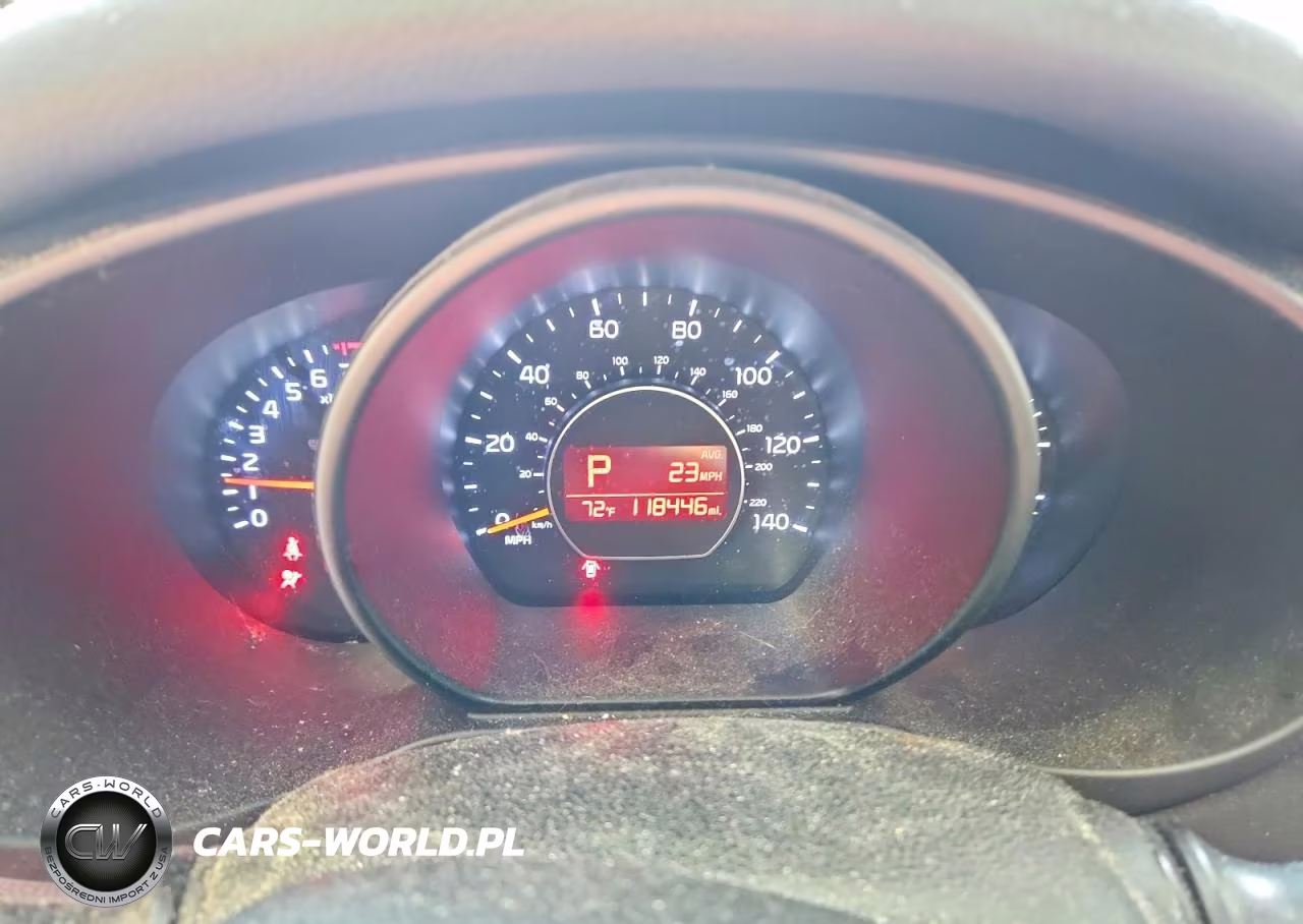 2016 Kia Soul Base VIN:KNDJN2A2XG7394206 - 9