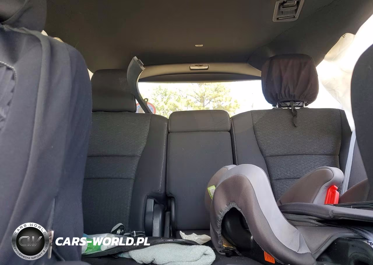 2019 Honda Passport Sport VIN:5FNYF8H24KB030080 - 10
