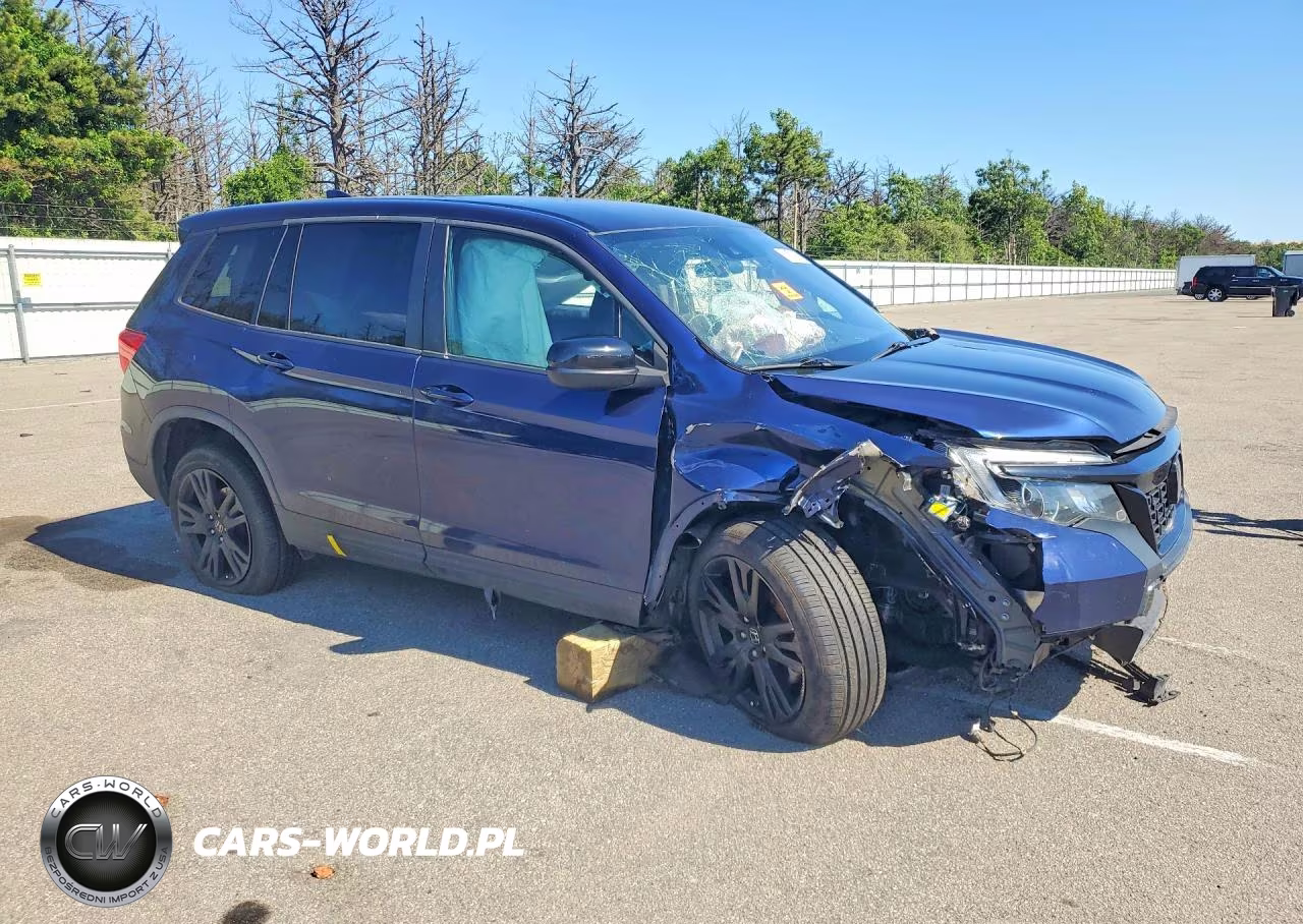 2019 Honda Passport Sport VIN:5FNYF8H24KB030080 - 4
