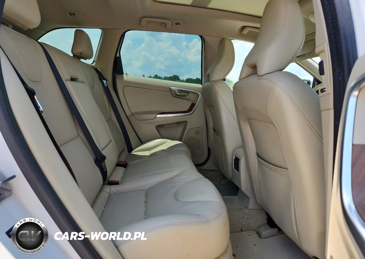 2015 Volvo Xc60 T5 Premier VIN:YV440MDK6F2678184 - 11