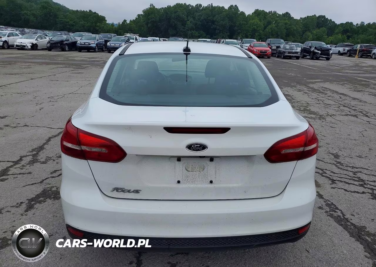2017 Ford Focus S VIN:1FADP3E22HL294977 - 6