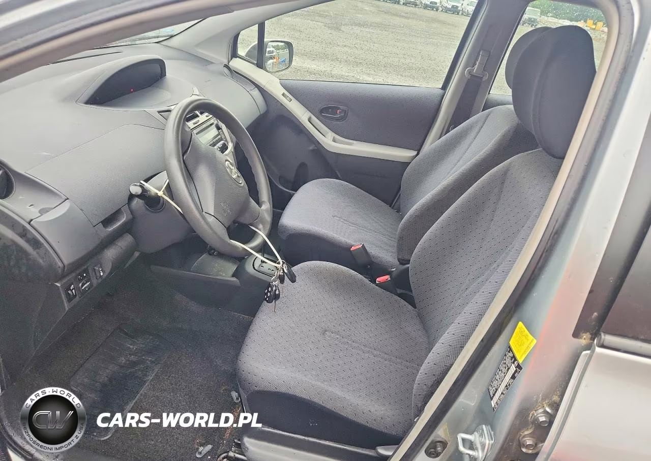 2010 Toyota Yaris Base VIN:JTDKT4K31A5319815 - 7