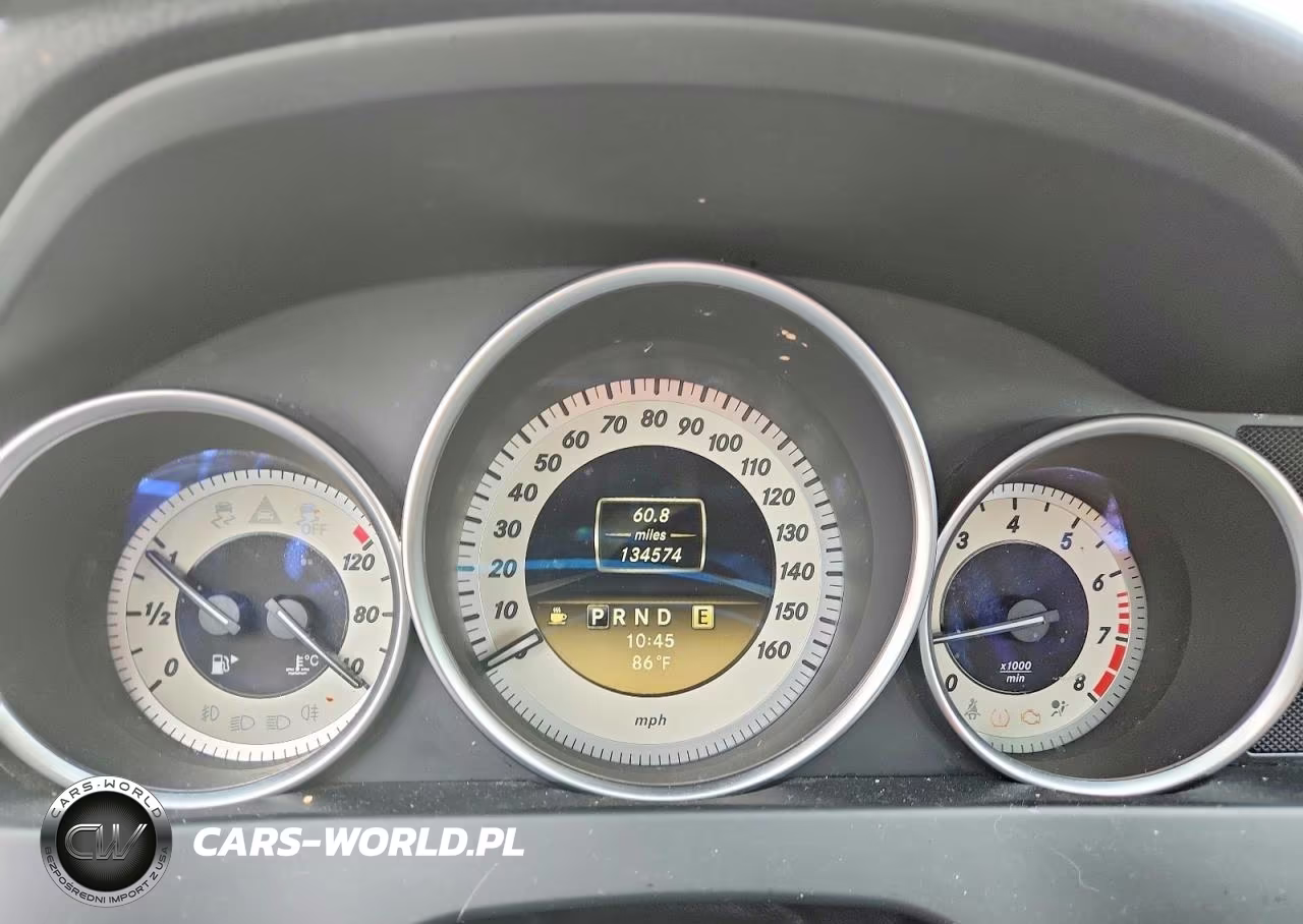 2012 Mercedes-Benz C 300 4Matic VIN:WDDGF8BB7CR191724 - 9
