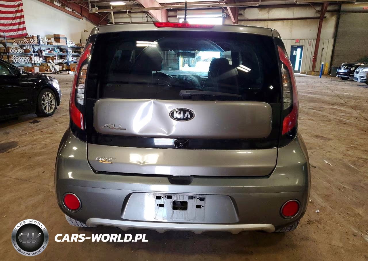 2018 Kia Soul + VIN:KNDJP3A57J7511628 - 6