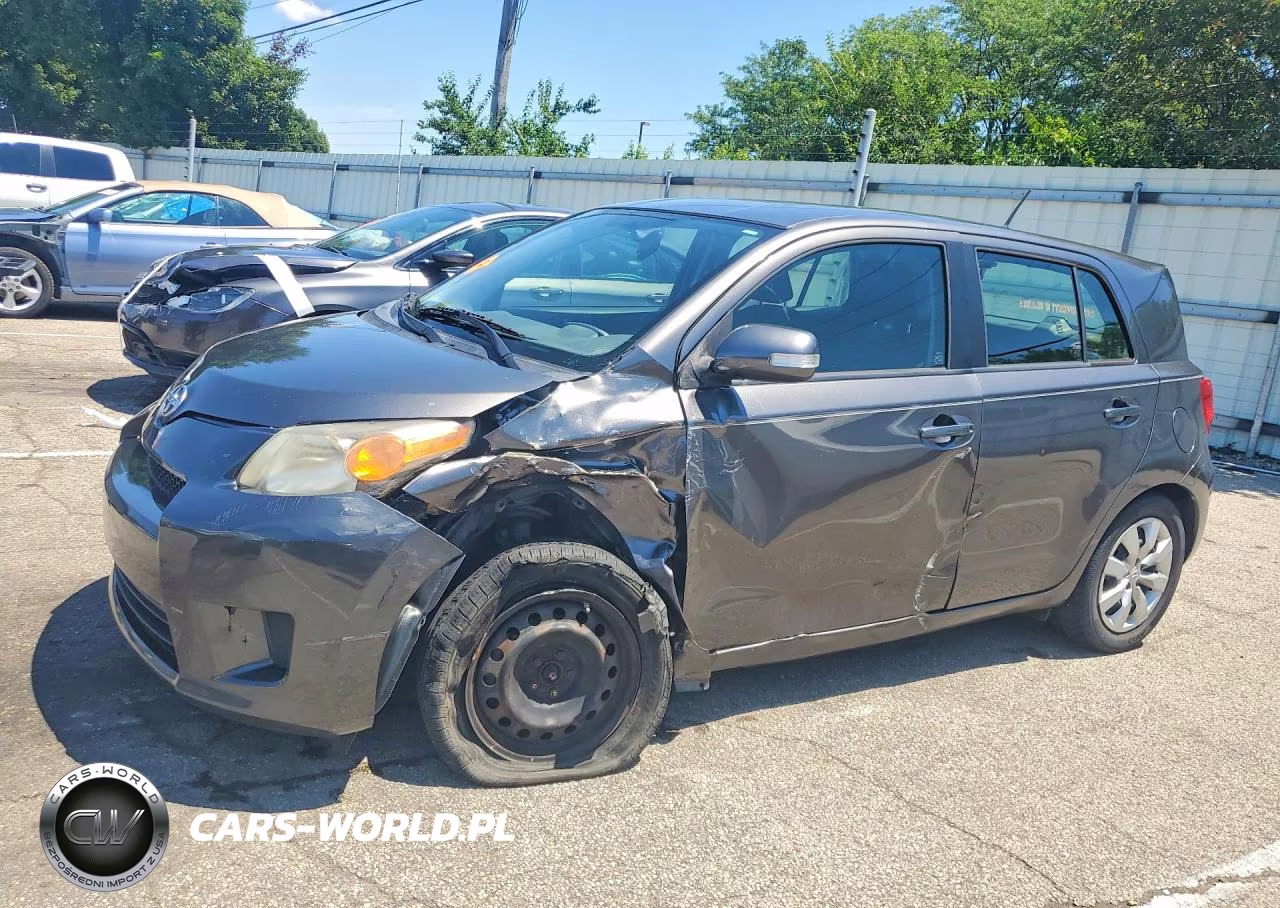 2013 Scion Xd Base – zdjęcie 1 z 13