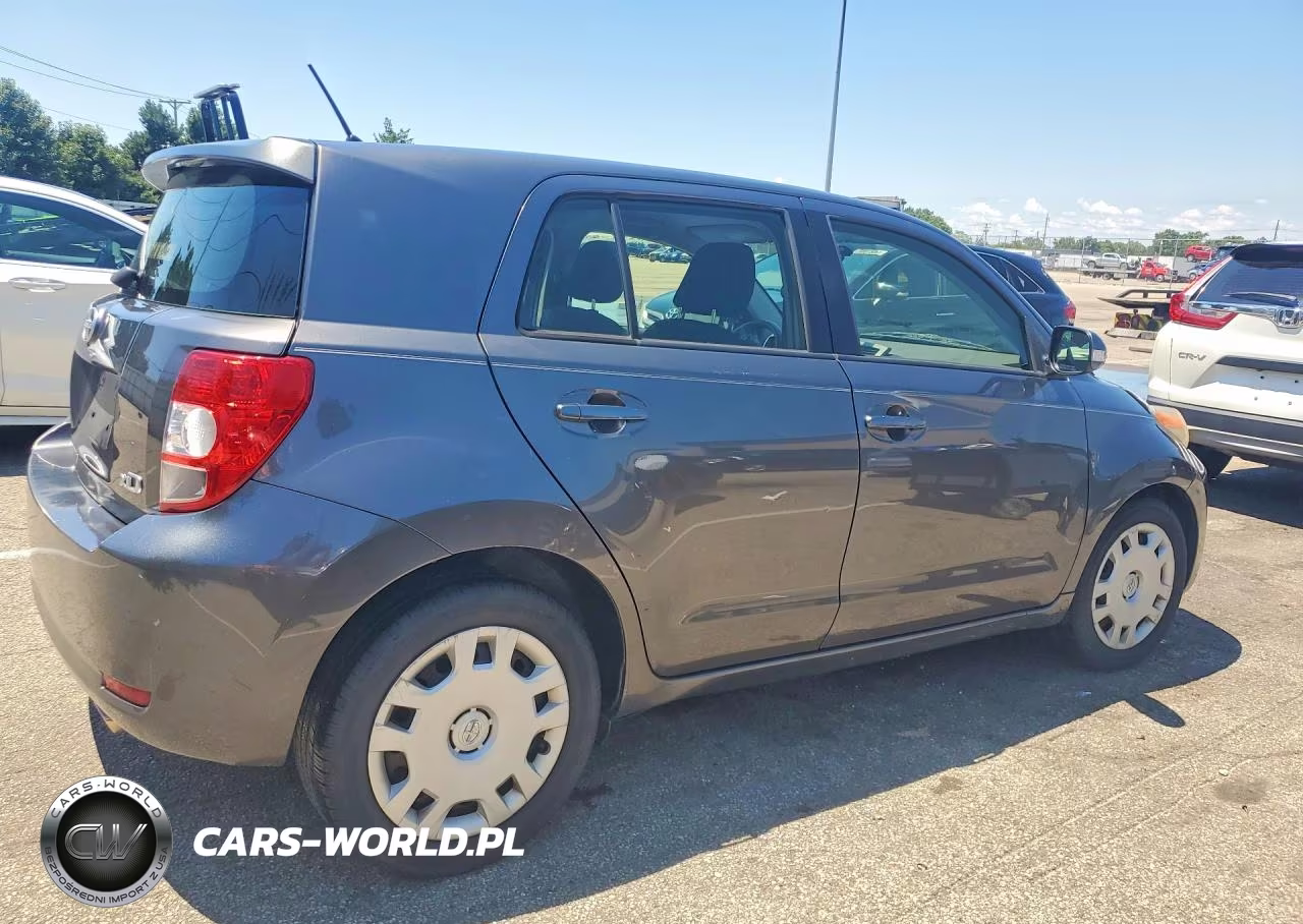 2013 Scion Xd Base VIN:JTKKUPB48D1030328 - 3