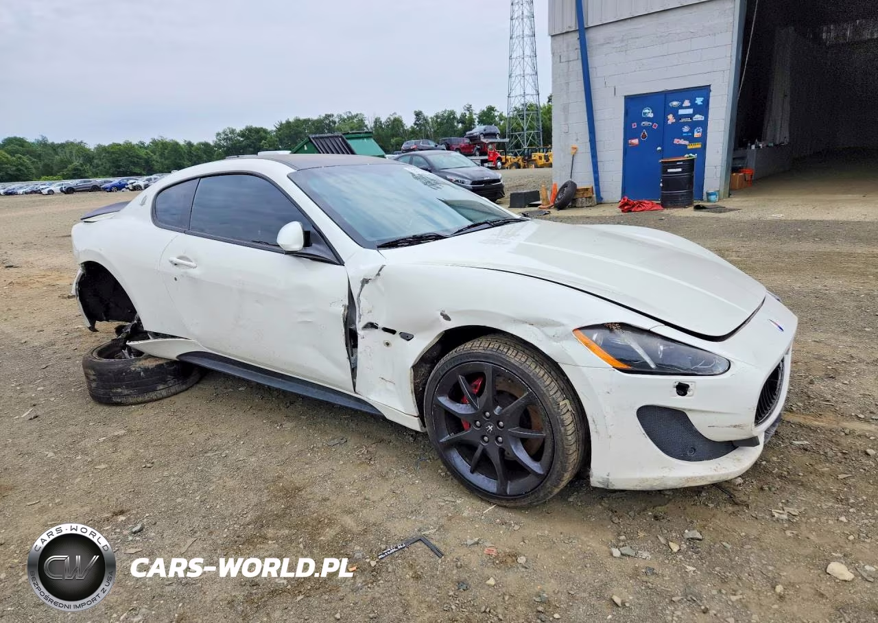 2013 Maserati Granturismo S VIN:ZAM45VLA5D0069739 - 4