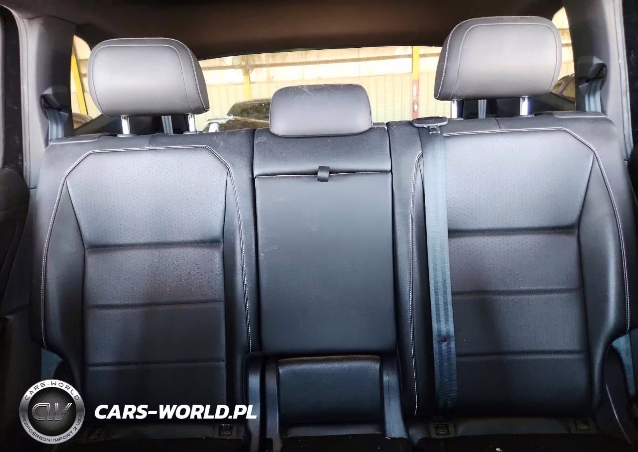 2021 Volkswagen Tiguan Se VIN:3VV3B7AX3MM052898 - 10
