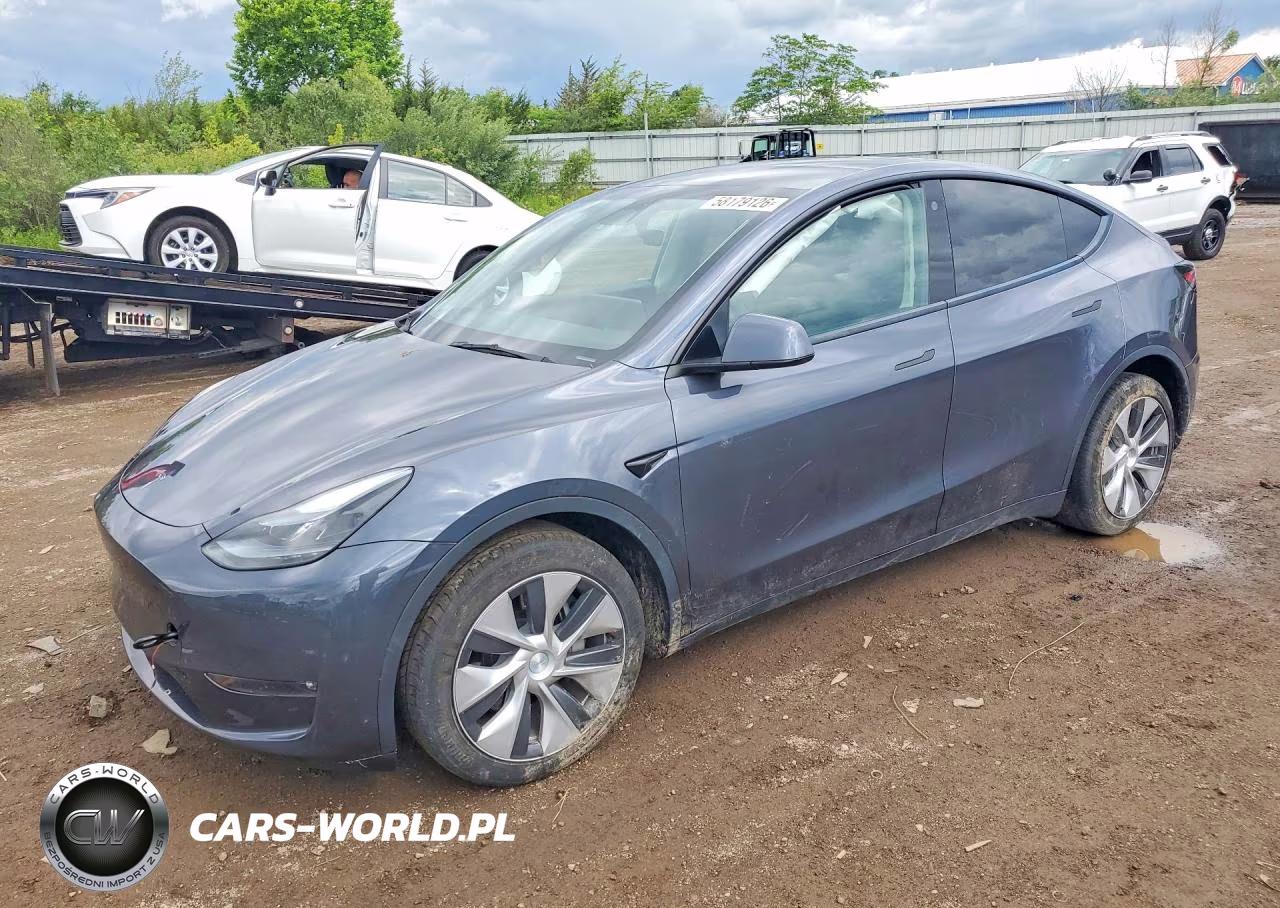 2023 Tesla Model Y – zdjęcie 1 z 12