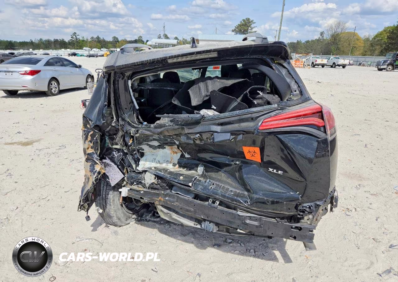 2018 Toyota Rav4 Xle VIN:2T3WFREV7JW421311 - 6
