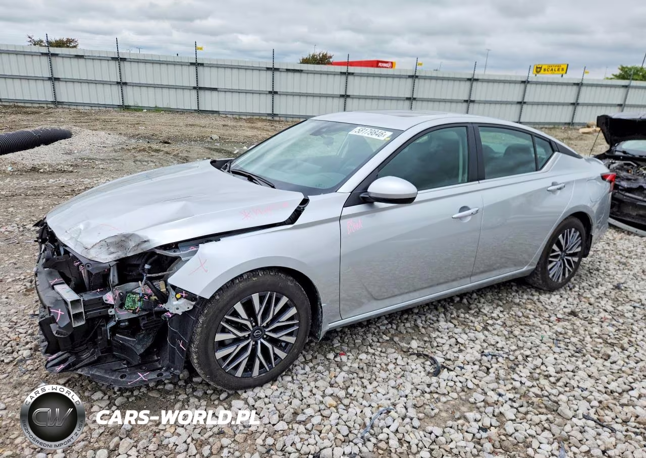 2024 Nissan Altima Sv – zdjęcie 1 z 13