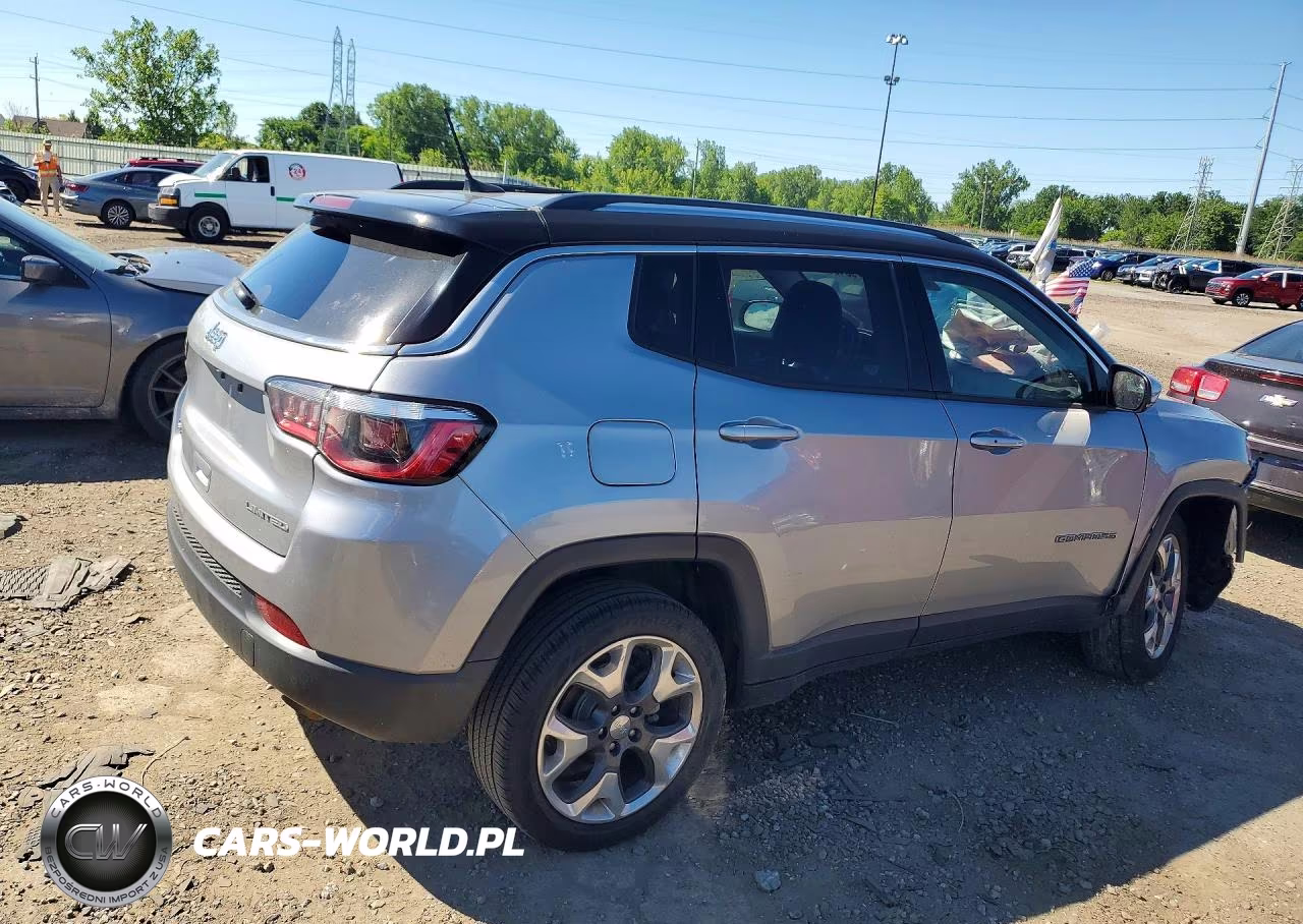 2019 Jeep Compass Limited VIN:3C4NJDCB7KT666110 - 3