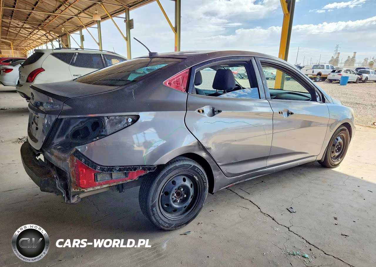 2014 Hyundai Accent Gls VIN:KMHCT4AE4EU658826 - 3